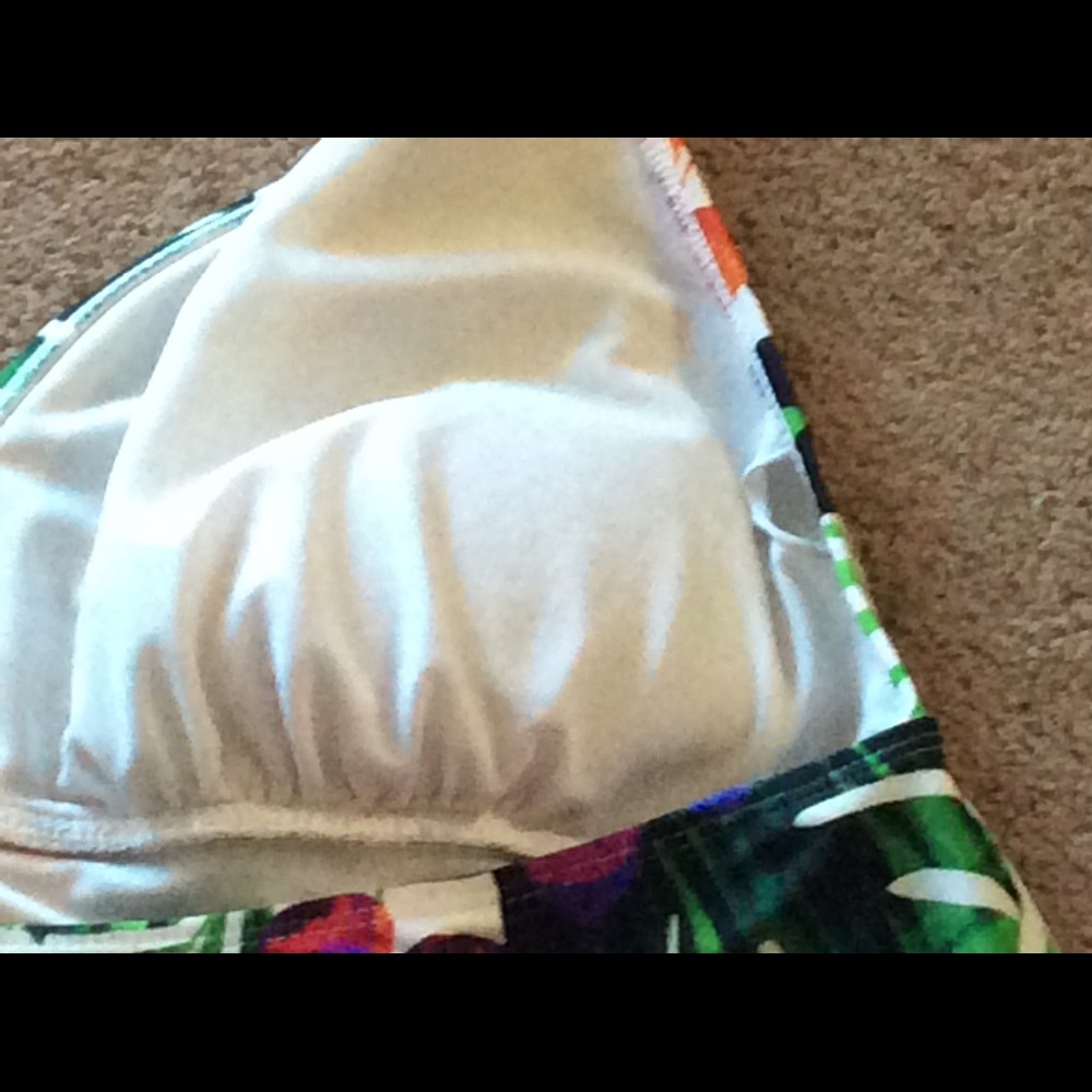 COPY - Catalina Swimsuit Halter Top - Picture 7 of 8